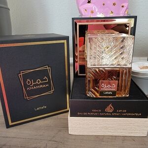 Khamrah Eau de Parfum - Amber